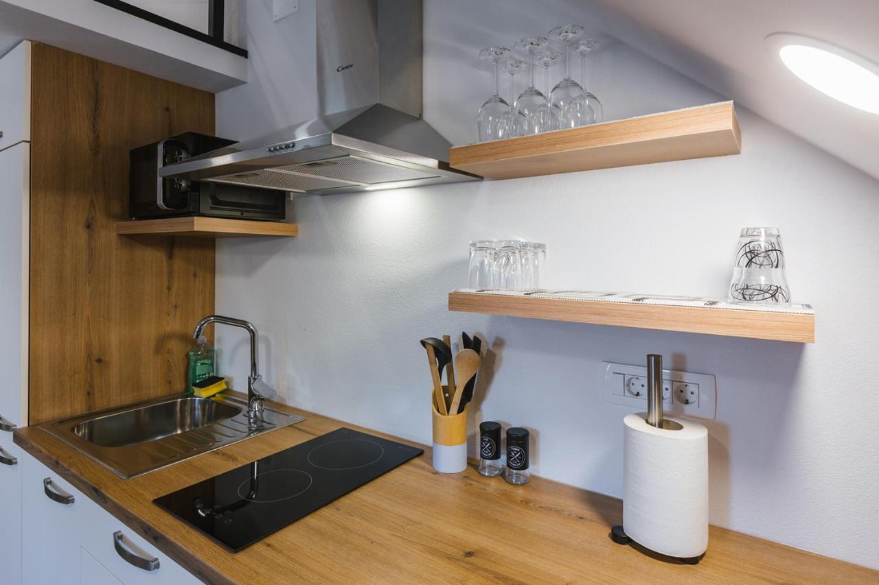 Apartamento Blue Door - Studio Lesce  Exterior foto