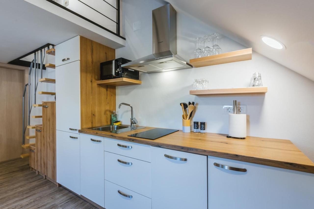 Apartamento Blue Door - Studio Lesce  Exterior foto