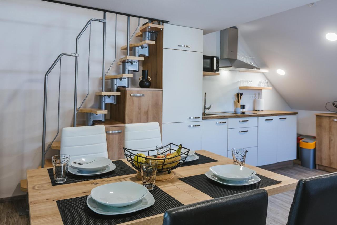 Apartamento Blue Door - Studio Lesce  Exterior foto
