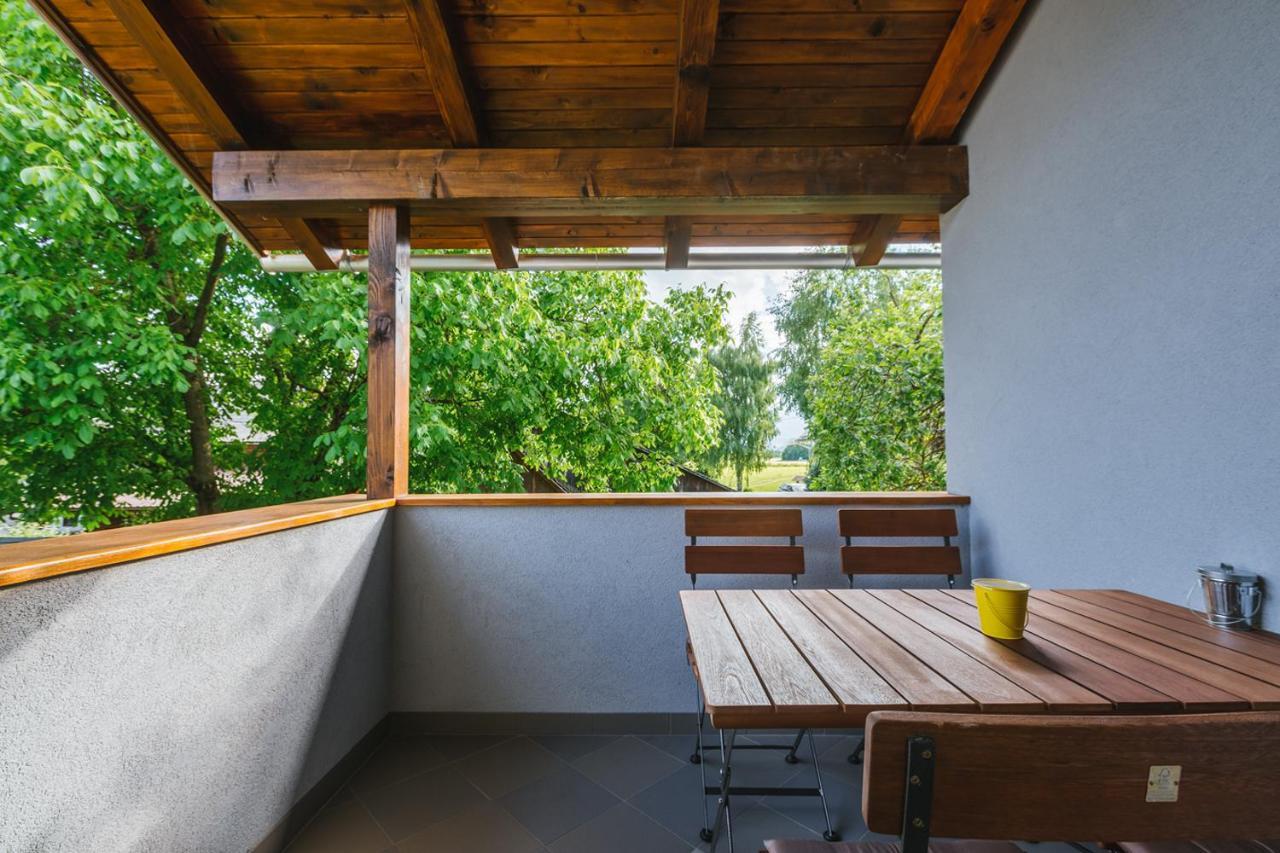Apartamento Blue Door - Studio Lesce  Exterior foto